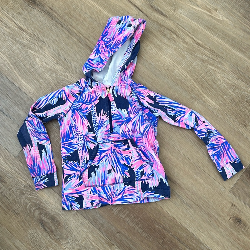 Lilly Pulitzer Girls half zip sweatshirt with hood size 6-7